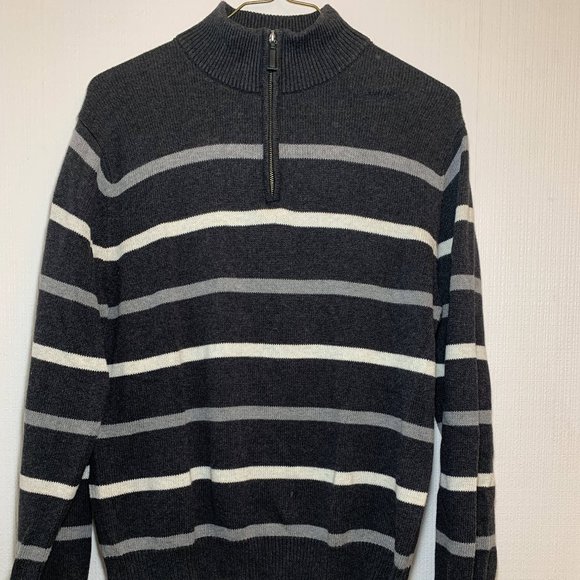 Bowen & Wright Striped 1/4 Zip Size: M - Picture 3 of 4